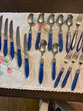 Stanley Roberts Vintage Pearlized Blue Stainless Acrylic Flatware Pieces